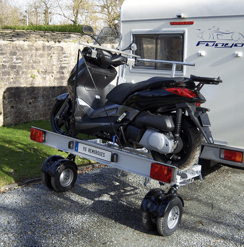 Rimorchio porta moto con ruote pivotanti TRANSVERSAL CCT4 + EUROPA
