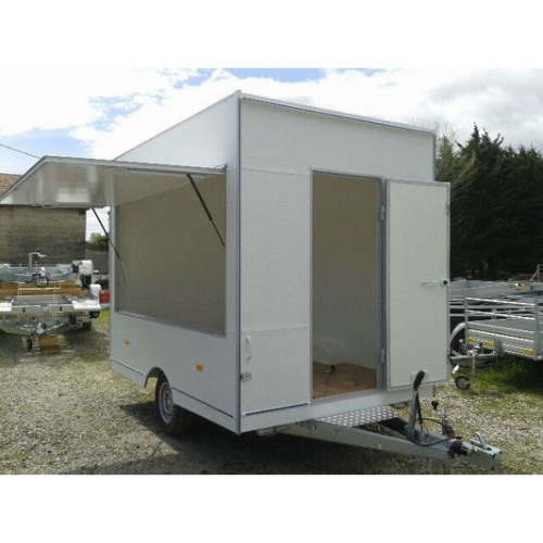 Rimorchio furgonato negozio Boro BHB13302HG (3,00 m – 1300 kg)