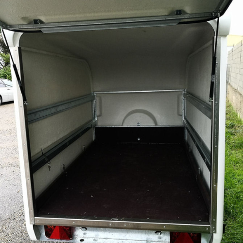 Rimorchio furgonato Bateson 120V (750 kg – doppio asse)
