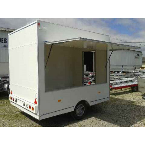 Rimorchio furgonato negozio Boro BHB13302HG (3,00 m – 1300 kg)