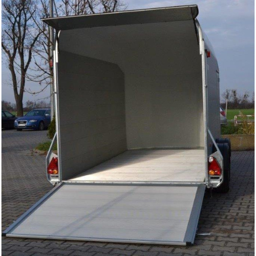 Rimorchio furgonato Debon Roadster C700 (2600 kg – doppio asse)